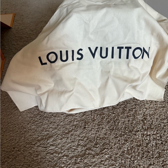 Louis Vuitton NeoNoe MM - Picture 6 of 8